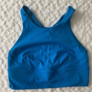 LULULEMON High Neck Sportsbra